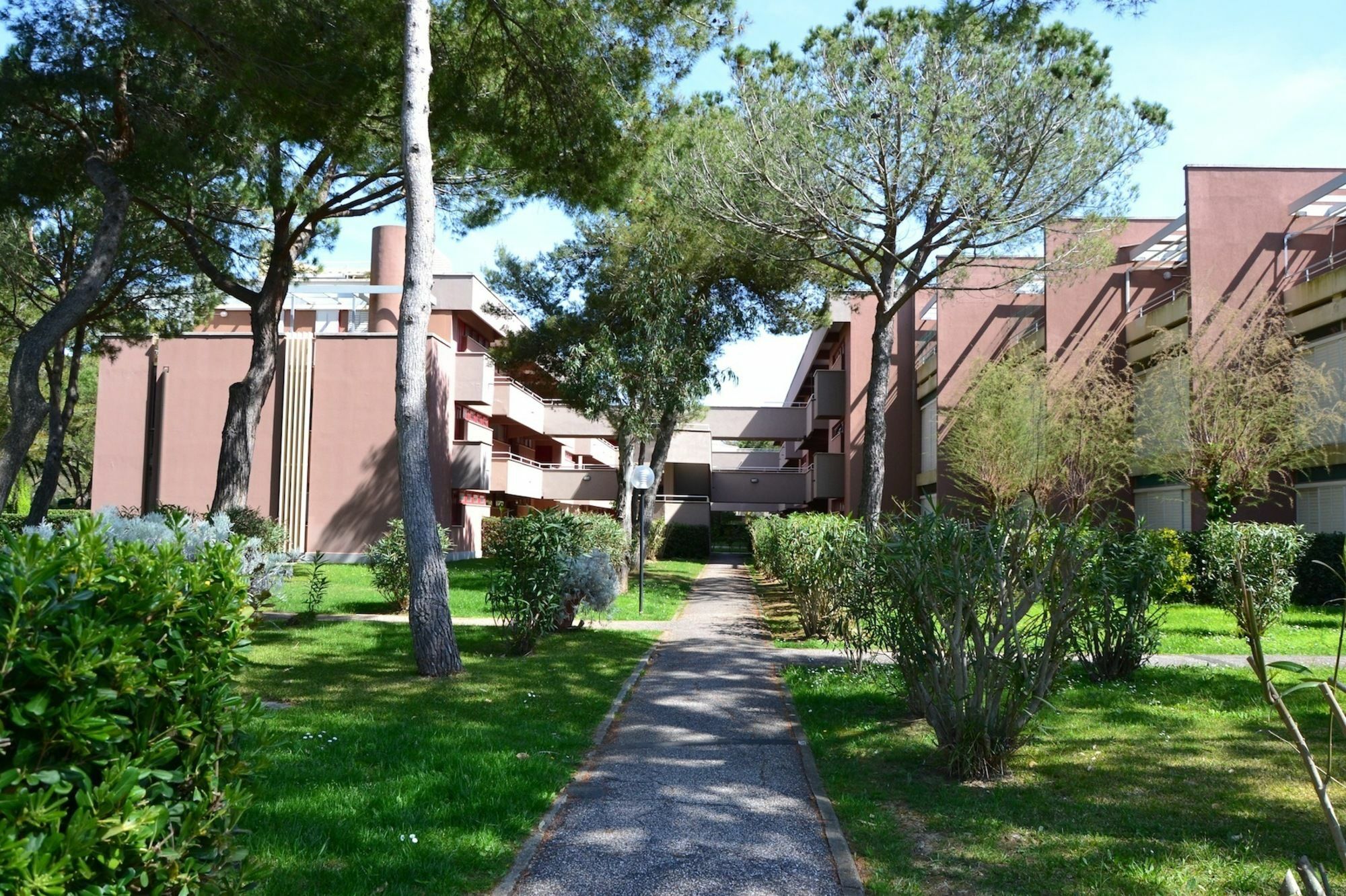 Apartments Via Dei Platani Marina Di Bibbona Exteriör bild